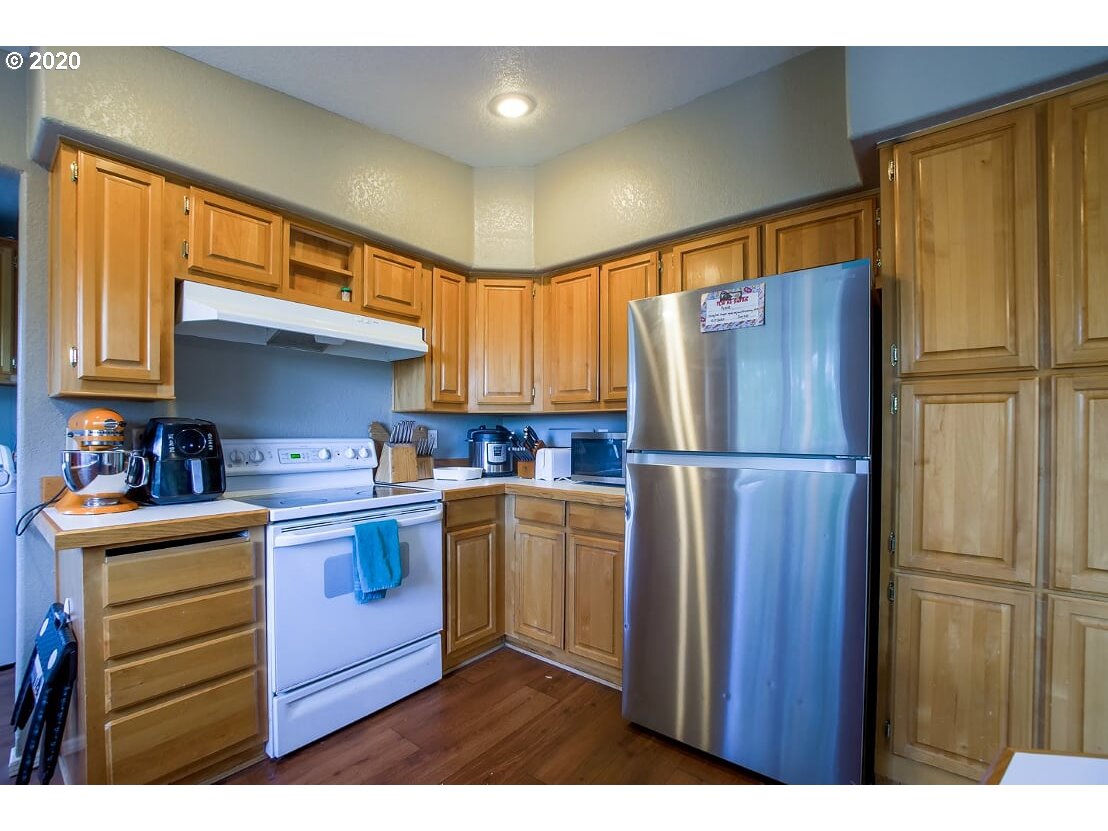 124 Berry Road Kalama, WA 98625 - Photo 7 of 28 Gallery Image 7