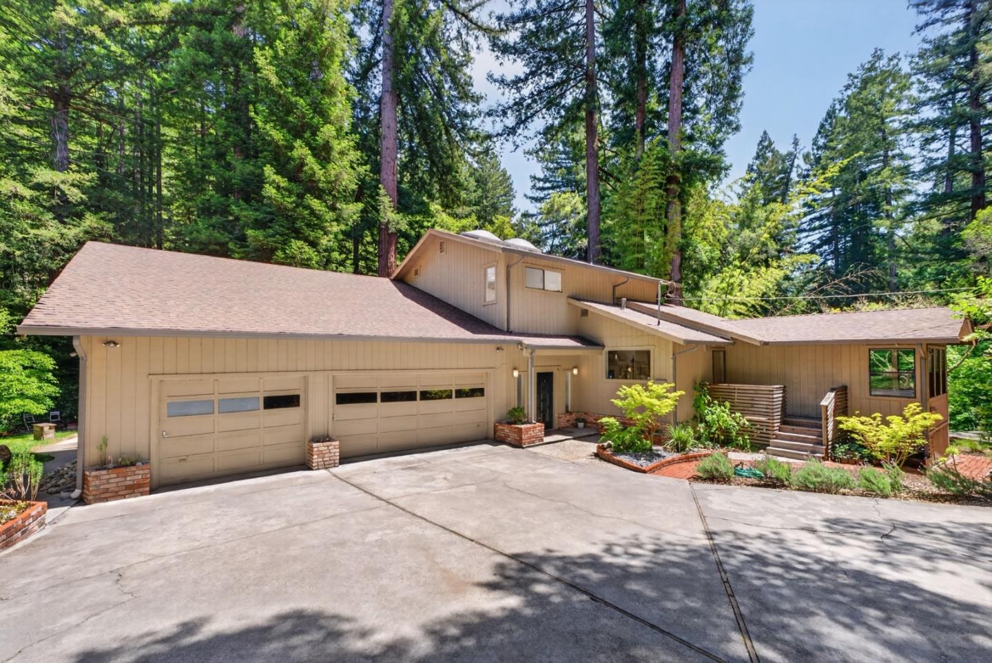 450 Vine Hill Road Santa Cruz, CA 95065 - Photo 1 of 41