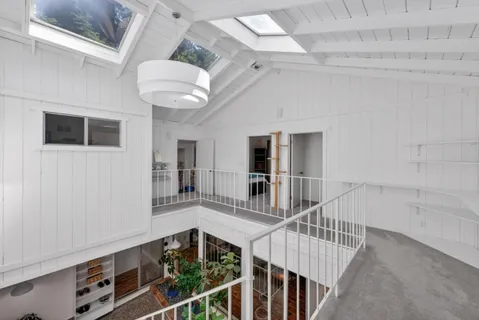$1,700,000 | 450 Vine Hill Road, Santa Cruz, CA 95065