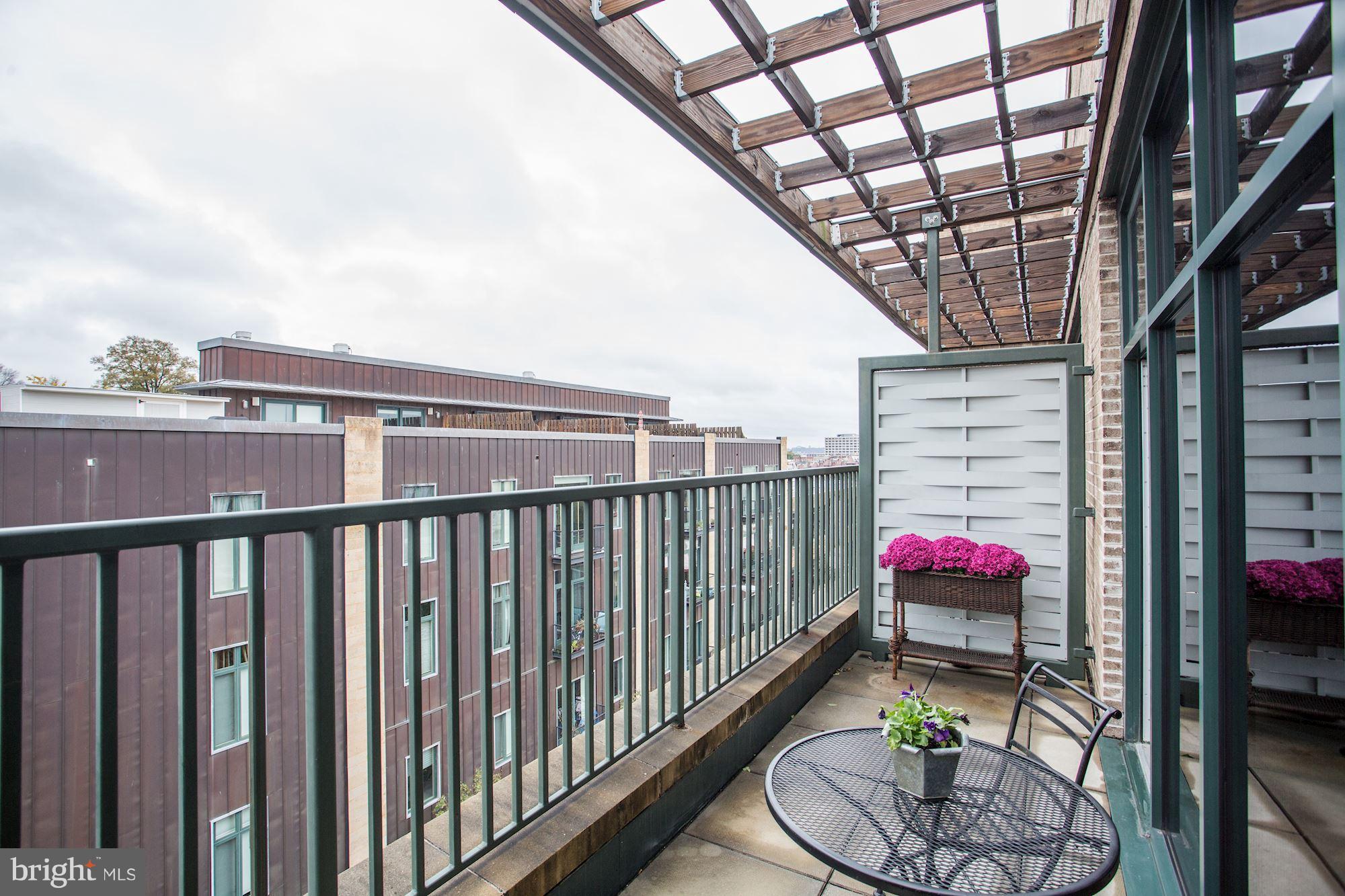 1701 Kalorama Road Northwest, Unit 412 Washington, DC 20009 - Photo 17 of 29 Balcony