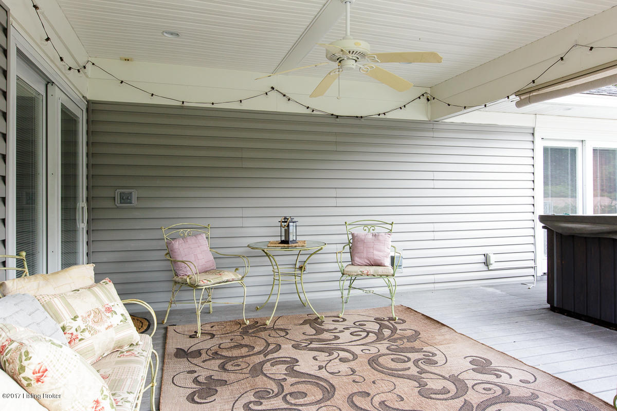 4702 Valley Station Road Louisville, KY 40272 - Photo 36 of 43 4702 Valley Station Rd-39