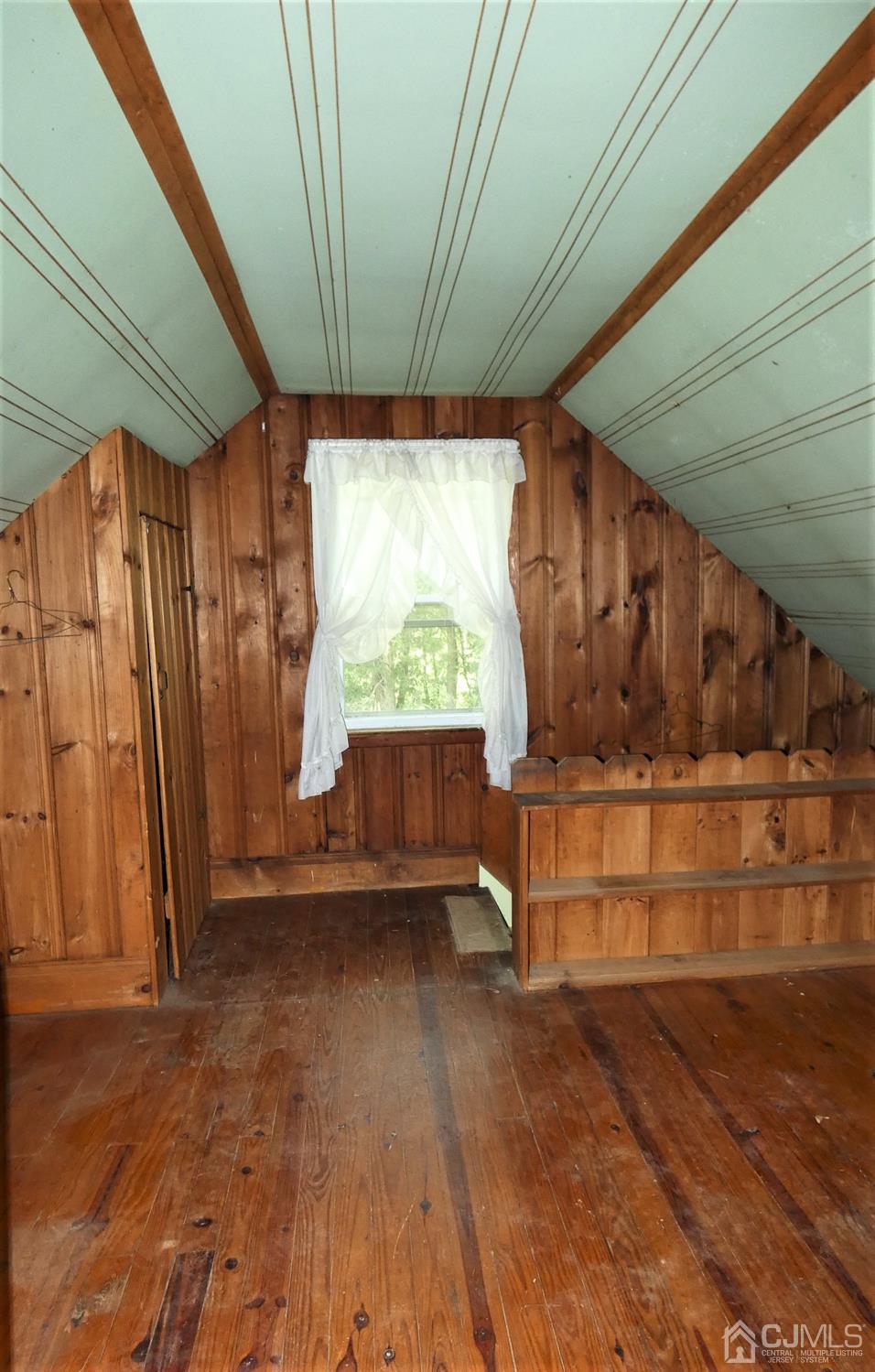 17 Gates Road Somerville, NJ 08876 - Photo 14 of 25 Gallery Image 14