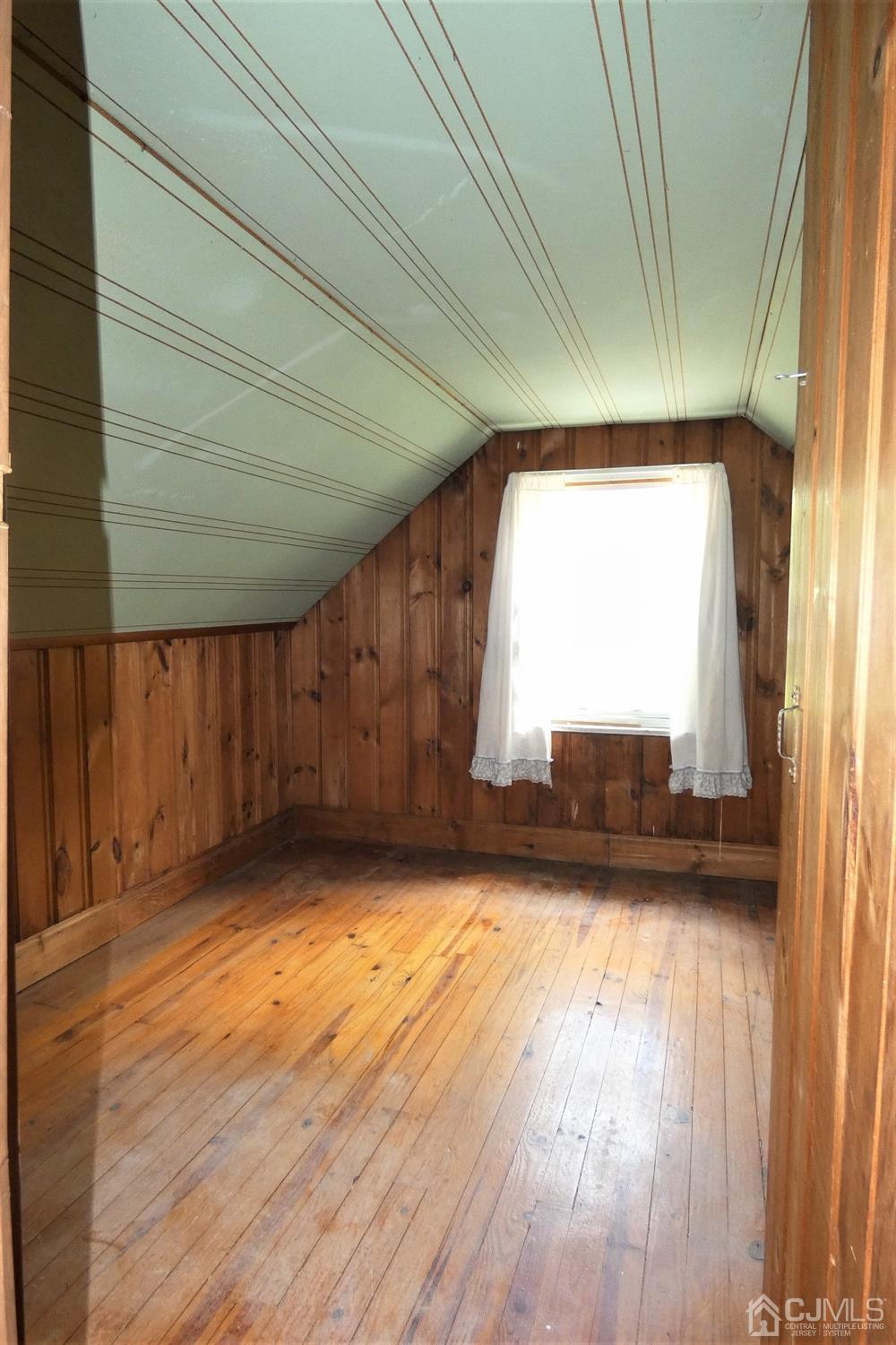 17 Gates Road Somerville, NJ 08876 - Photo 17 of 25 Gallery Image 17