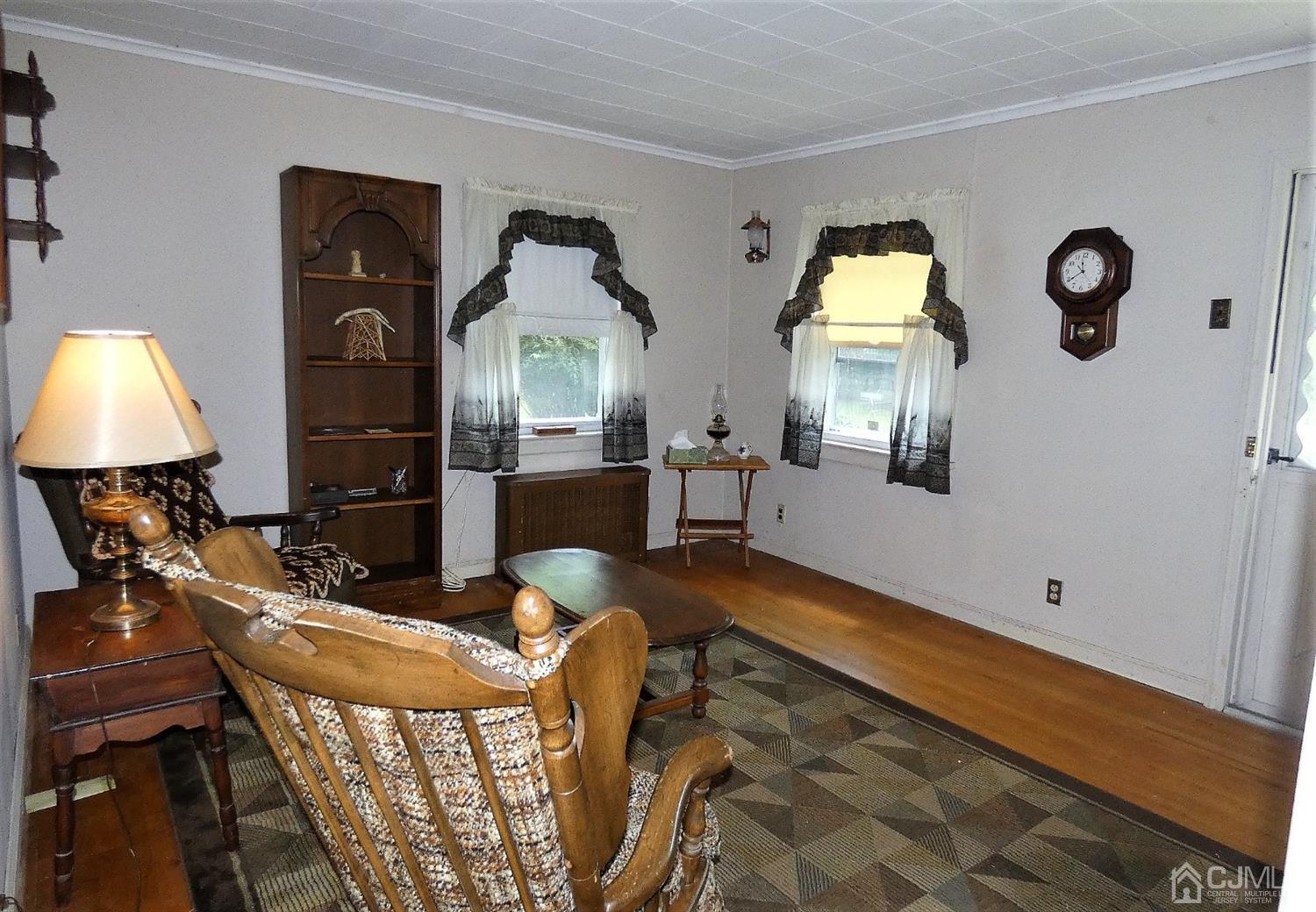 Gallery Image 6