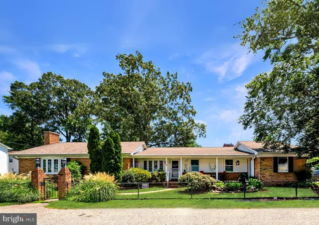 $575,000 | 9101 Greenwood Avenue, North Beach, MD 20714