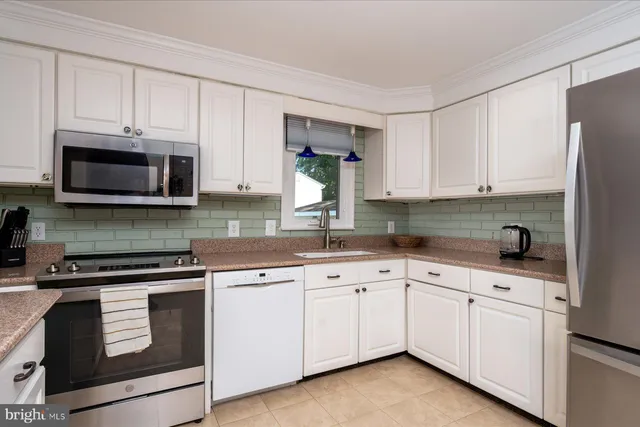 $575,000 | 9101 Greenwood Avenue, North Beach, MD 20714