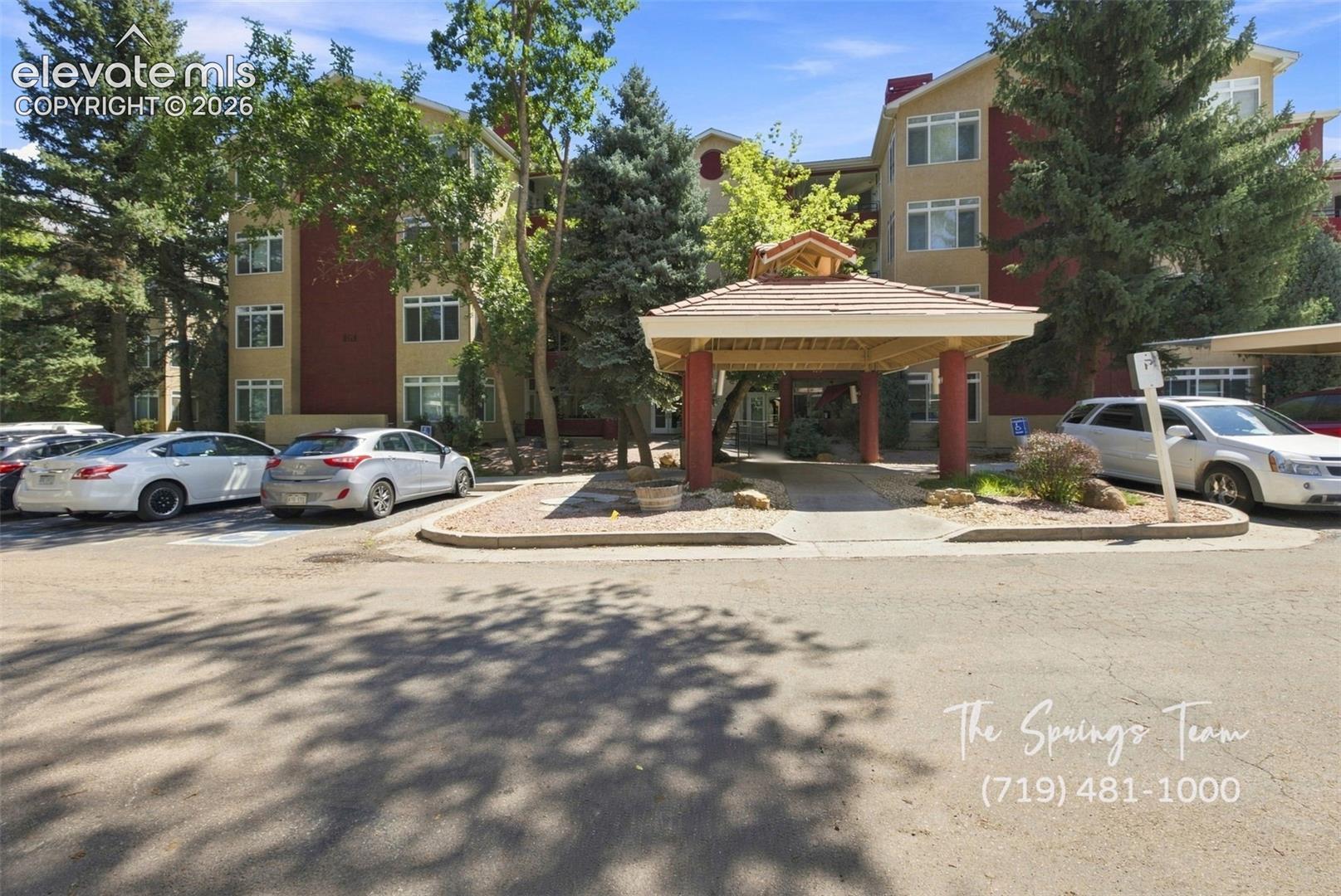 175 West Cheyenne Road Colorado Springs, CO 80906 - Photo 2 of 43 Gallery Image 2