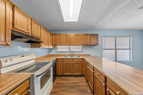 $1,500 | 7919 Wayside Trail, San Antonio, TX 78244