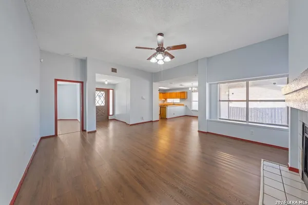 $1,500 | 7919 Wayside Trail, San Antonio, TX 78244