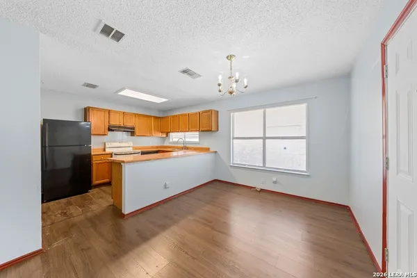 $1,500 | 7919 Wayside Trail, San Antonio, TX 78244