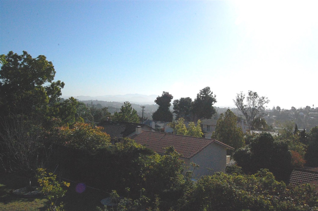 10059 View Crest Court Spring Valley, CA 91977 - Photo 19 of 20 Gallery Image 19