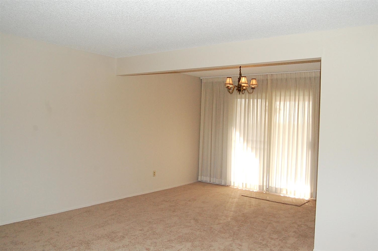 10059 View Crest Court Spring Valley, CA 91977 - Photo 5 of 20 Gallery Image 5