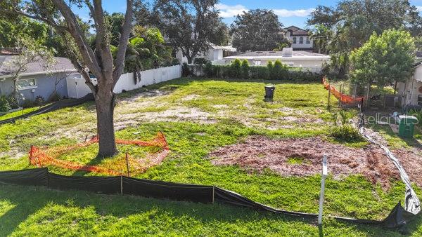 3616 South Lightner Drive Tampa, FL 33629 - Photo 2 of 4 a view of a garden with large trees