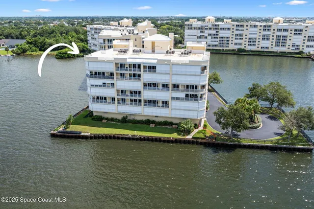 $459,900 | 500 Sail Lane, Unit 203, Merritt Island, FL 32953