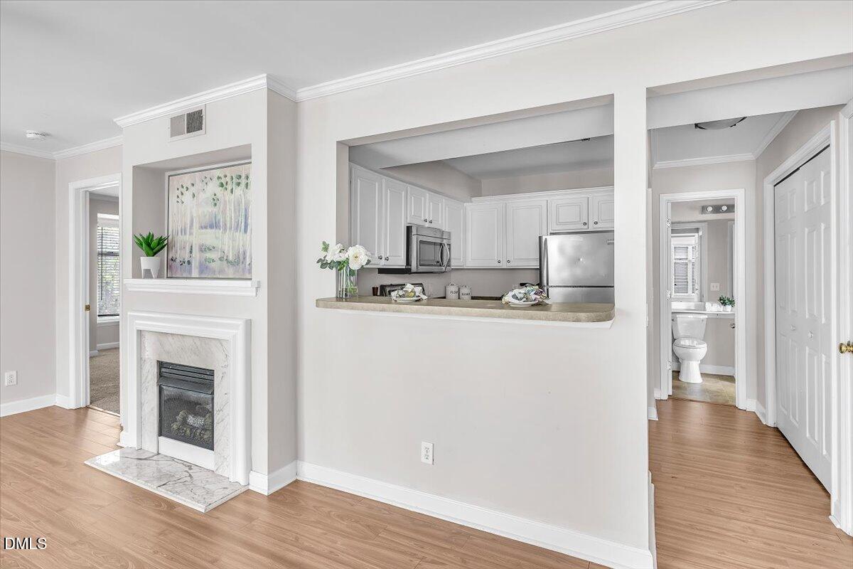 1201 Westview Lane, Unit 305 Raleigh, NC 27605 - Photo 9 of 47