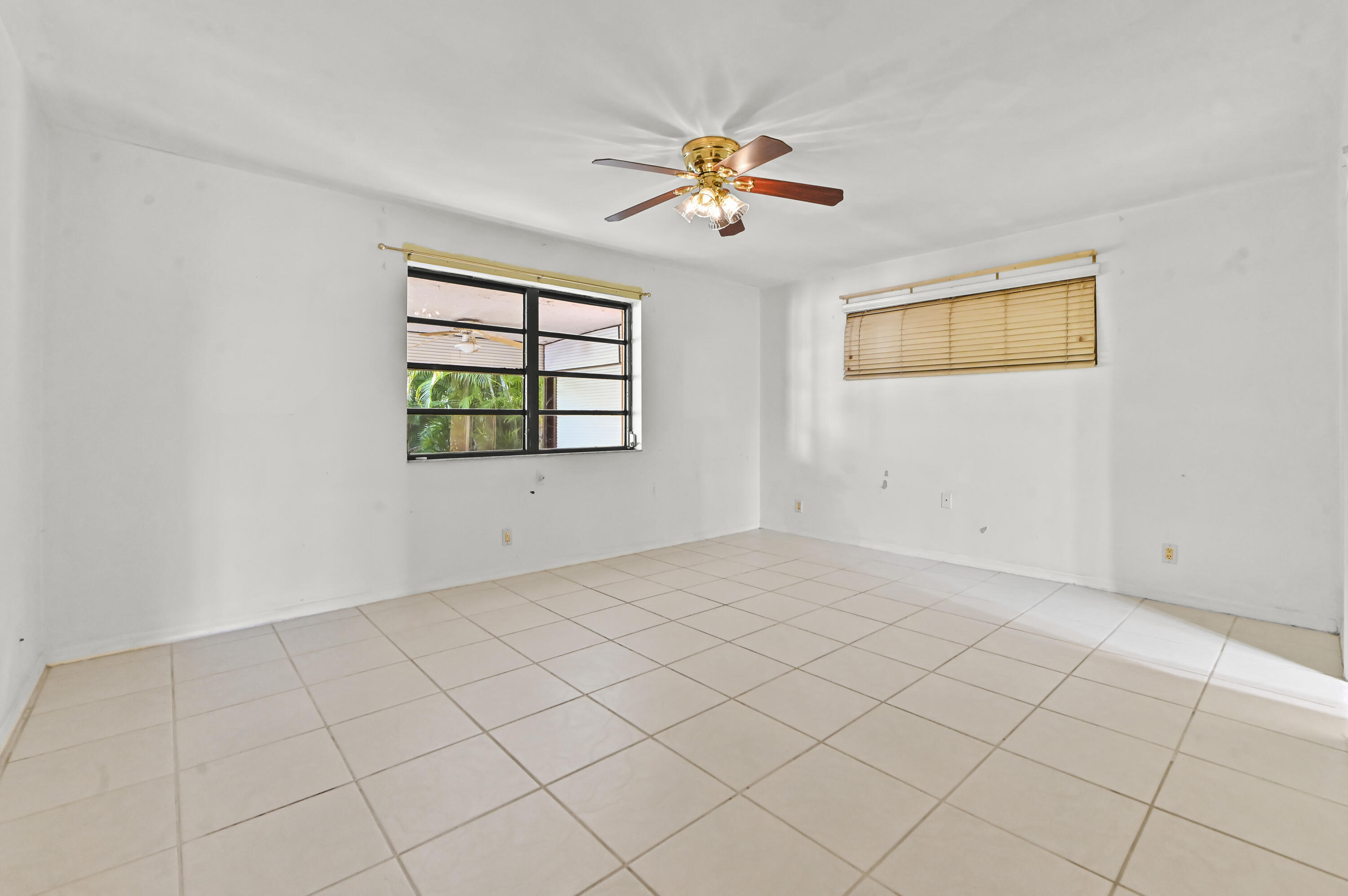 329 Knob Hill Boulevard Boca Raton, FL 33431 - Photo 23 of 35 Primary Bedroom