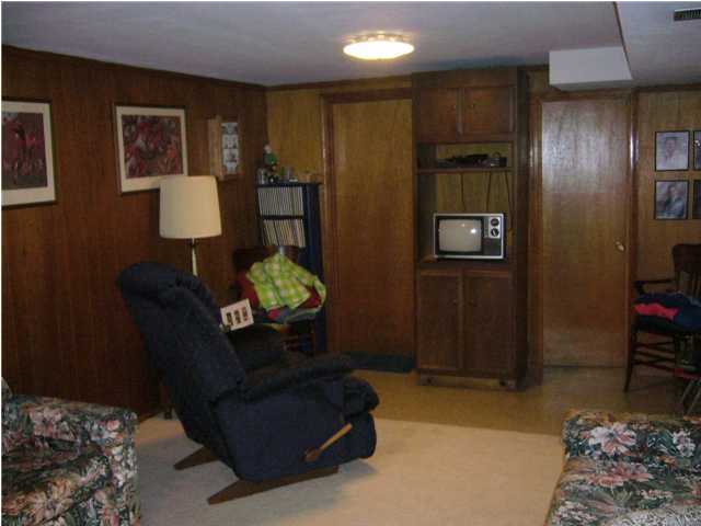8219 Delido Road Louisville, KY 40219 - Photo 10 of 12 Additional Photo