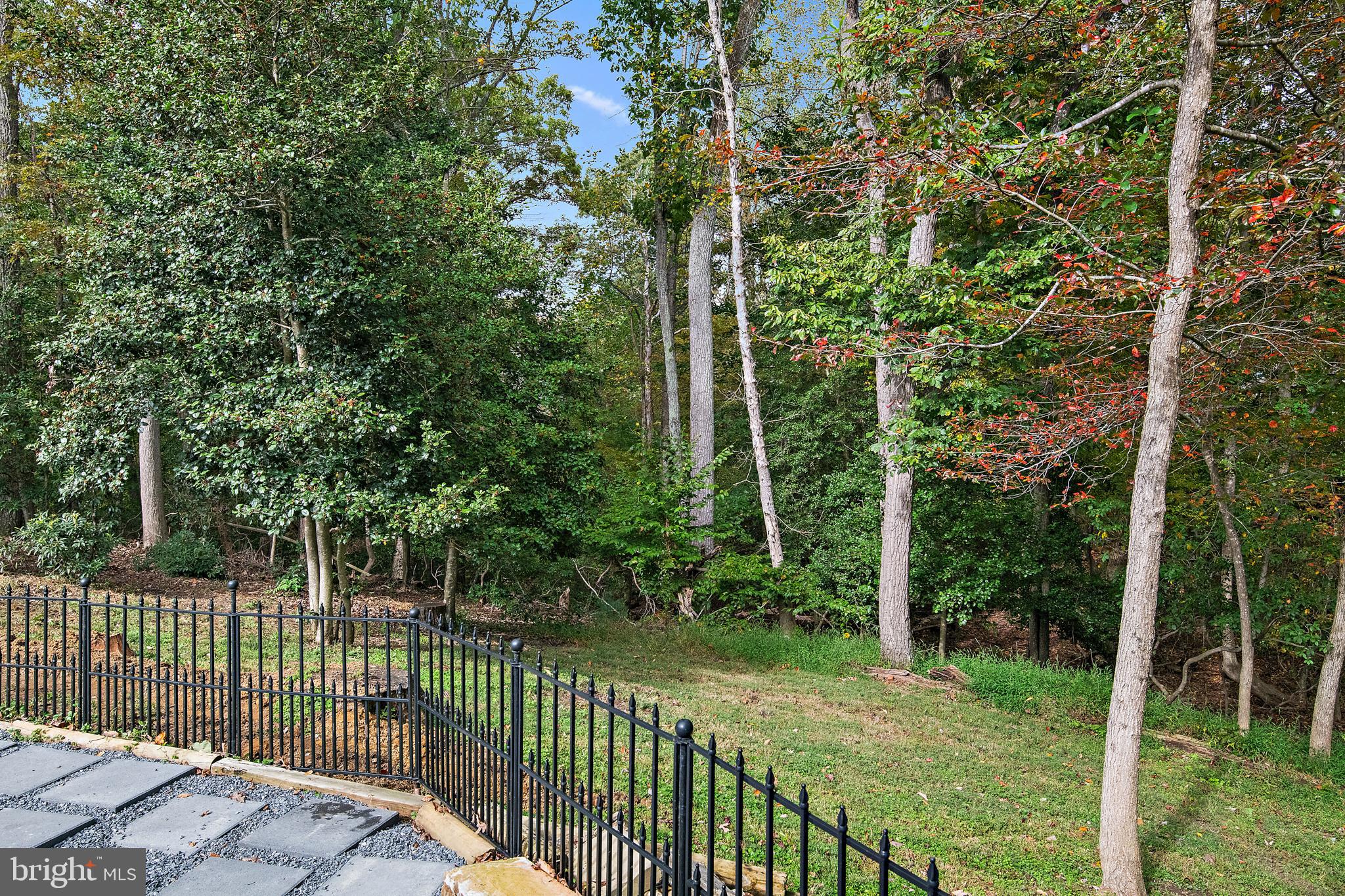 932 Riversedge Circle Annapolis, MD 21401 - Photo 26 of 42 a view of a backyard