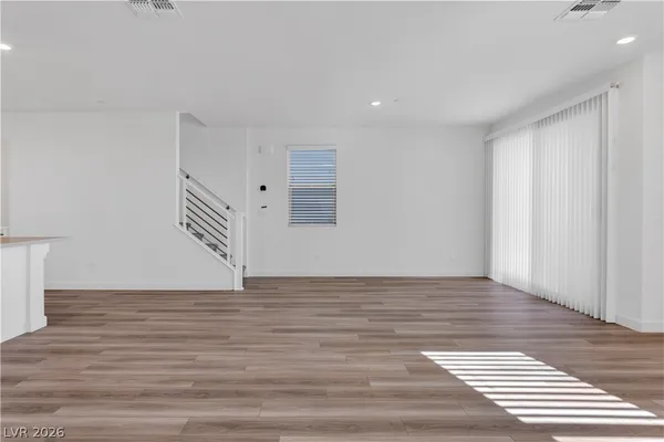 $3,050 | 1426 Whistling Kite Street, Las Vegas, NV 89138