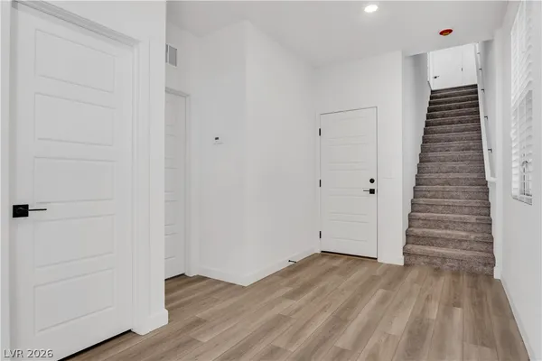 $3,050 | 1426 Whistling Kite Street, Las Vegas, NV 89138