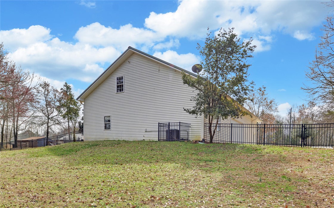 1483 Roper Road Lavonia, GA 30553 - Photo 38 of 45