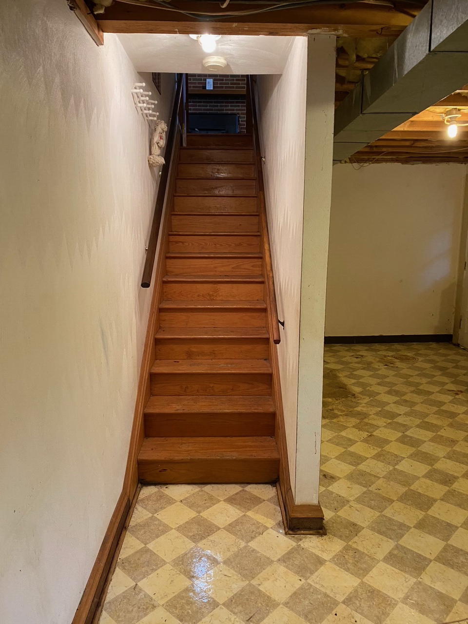 2097 Sandy Level Road Goodview, VA 24095 - Photo 24 of 43 a view of entryway