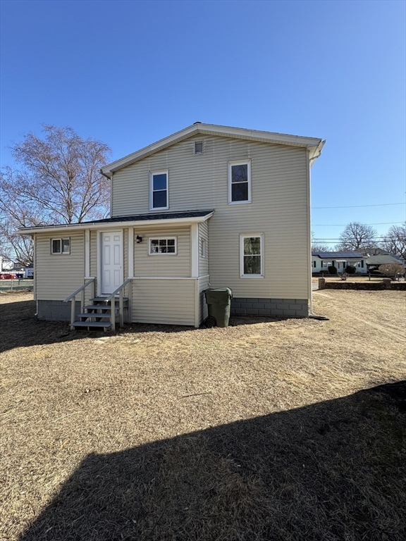 98 Elijah Street Springfield, MA 01109 - Photo 9 of 42 Gallery Image 9