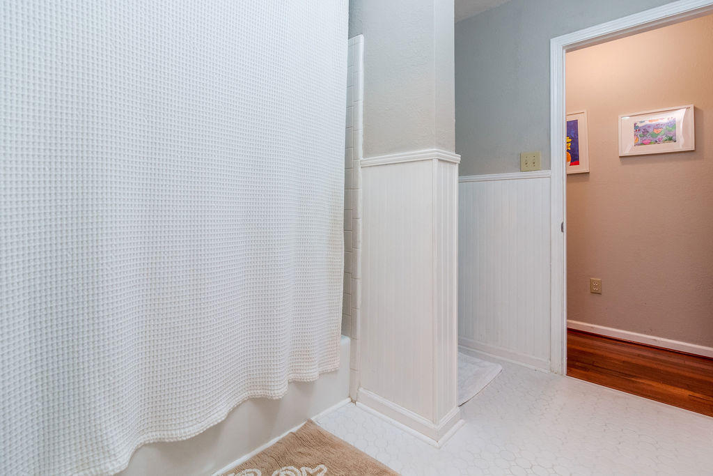 2135 Semur Road Pensacola, FL 32503 - Photo 25 of 37 a view of an empty room
