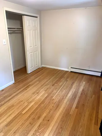 $1,275 | 3 East Main Street, Unit 1, Cary, IL 60013