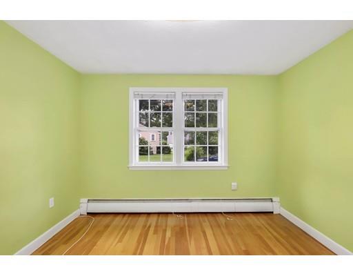 53 Skelton Road Burlington, MA 01803 - Photo 12 of 29 Gallery Image 12