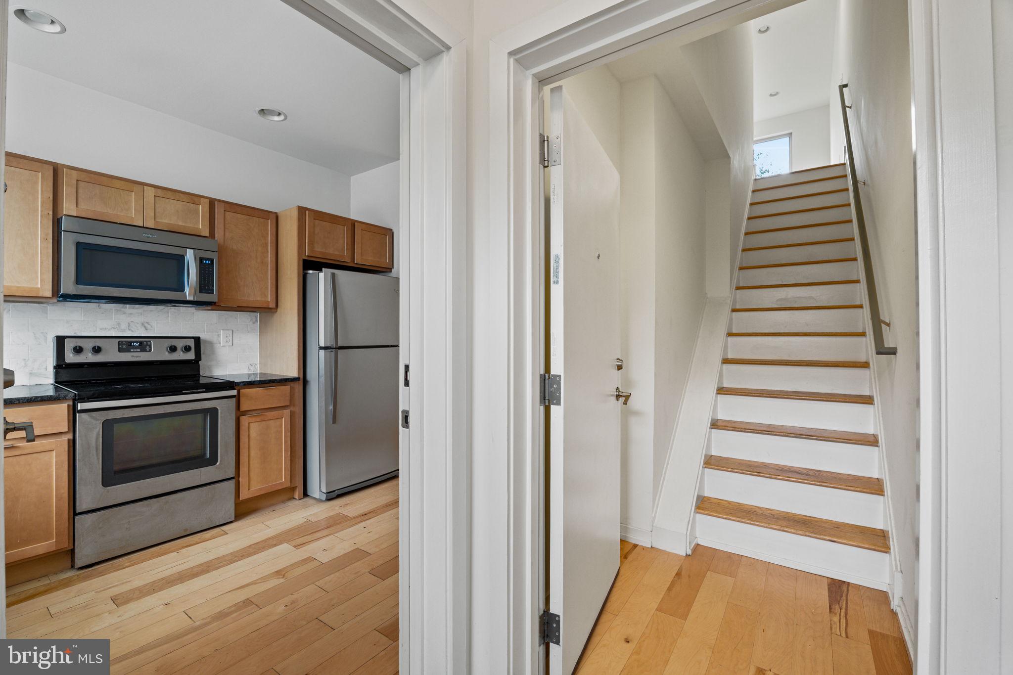 506 Master Street Philadelphia, PA 19122 - Photo 16 of 18