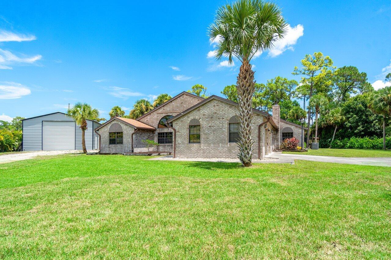 16915 63rd Road North Loxahatchee, FL 33470 - Photo 3 of 57 002-1691563rdRoadNorth-Loxahatchee-FL-33