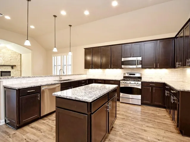 $2,400 | 2216 Lookout Range Drive, Leander, TX 78641