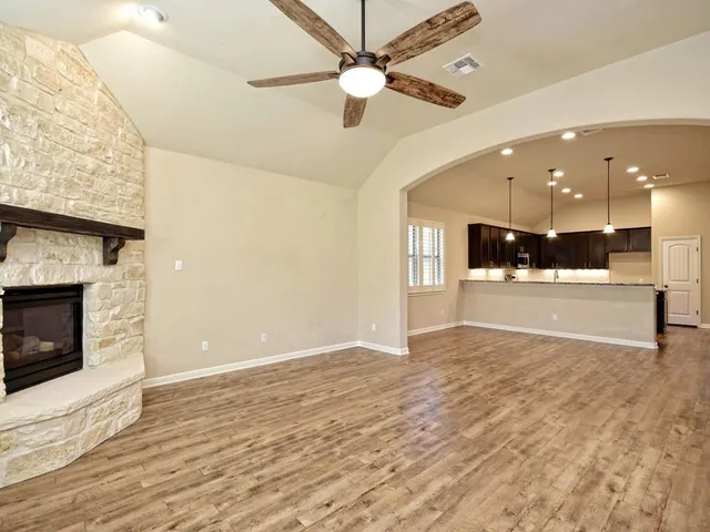 $2,400 | 2216 Lookout Range Drive, Leander, TX 78641