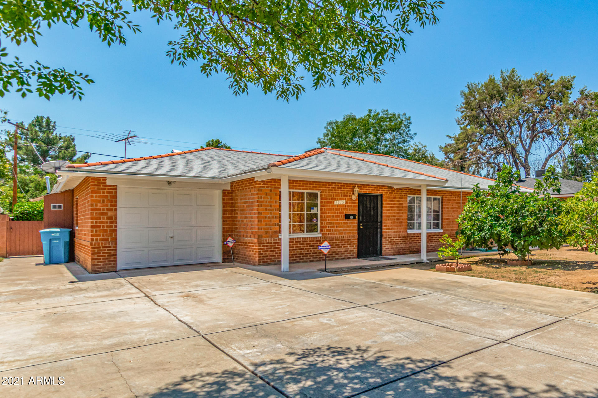 1515 West Berridge Lane Phoenix, AZ 85015 - Photo 1 of 40 3 - Berridge