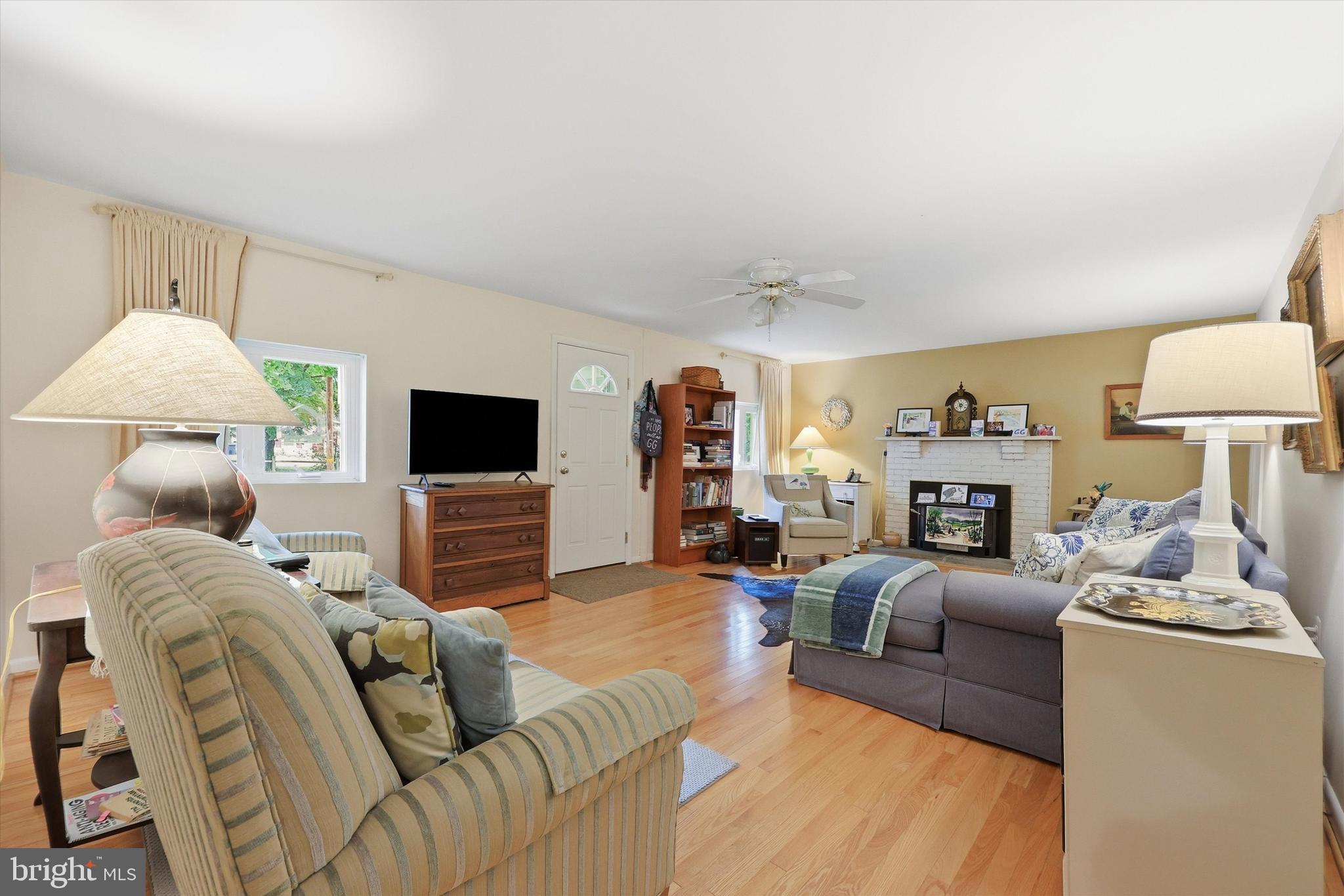 9307 Bethel Road Frederick, MD 21702 - Photo 5 of 32