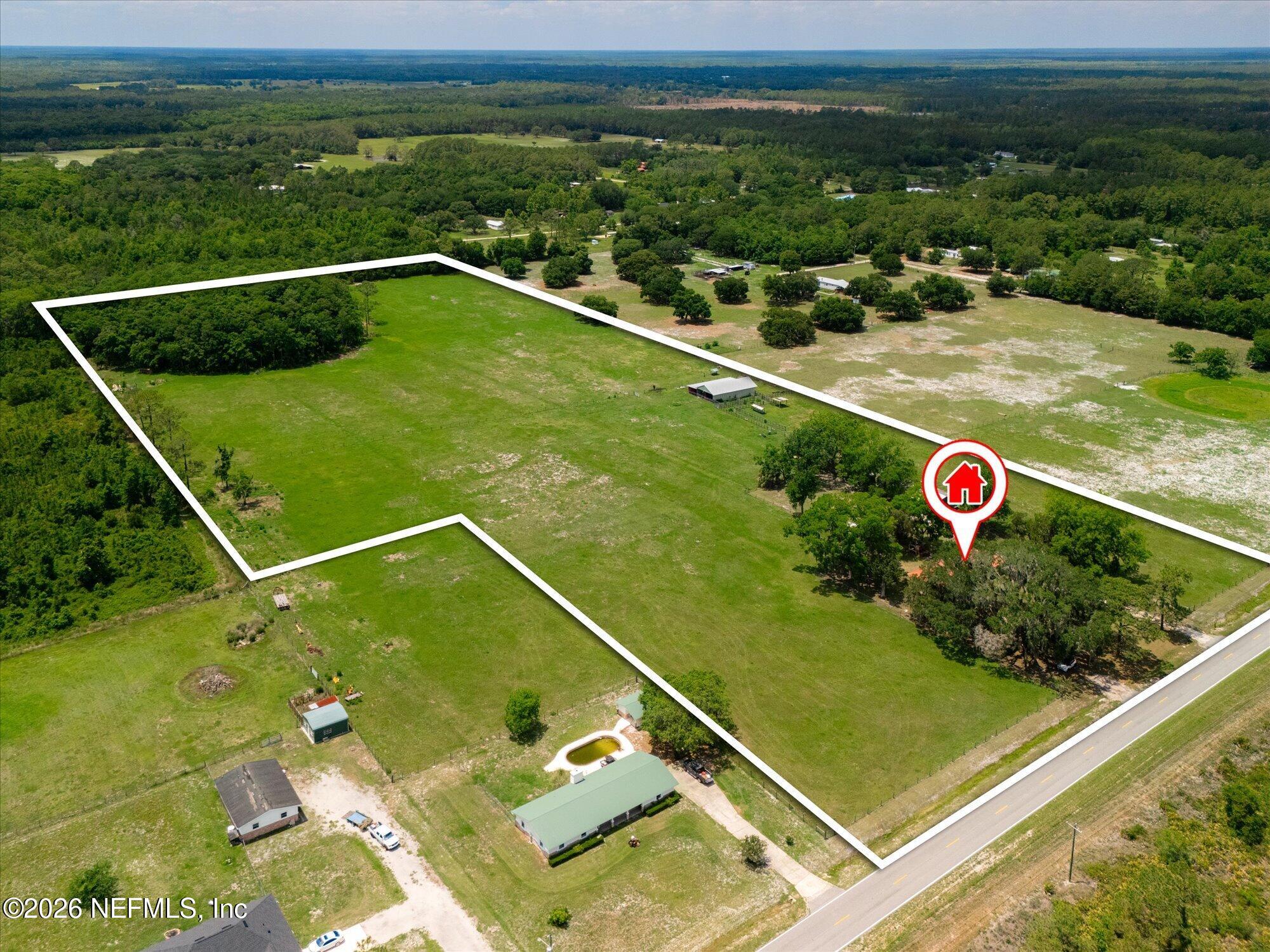 786 West River Road Palatka, FL 32177 - Photo 48 of 53 a view of a tennis court