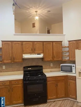 $3,200 | 24 D Foxboro Lane, West Milford, NJ 07480