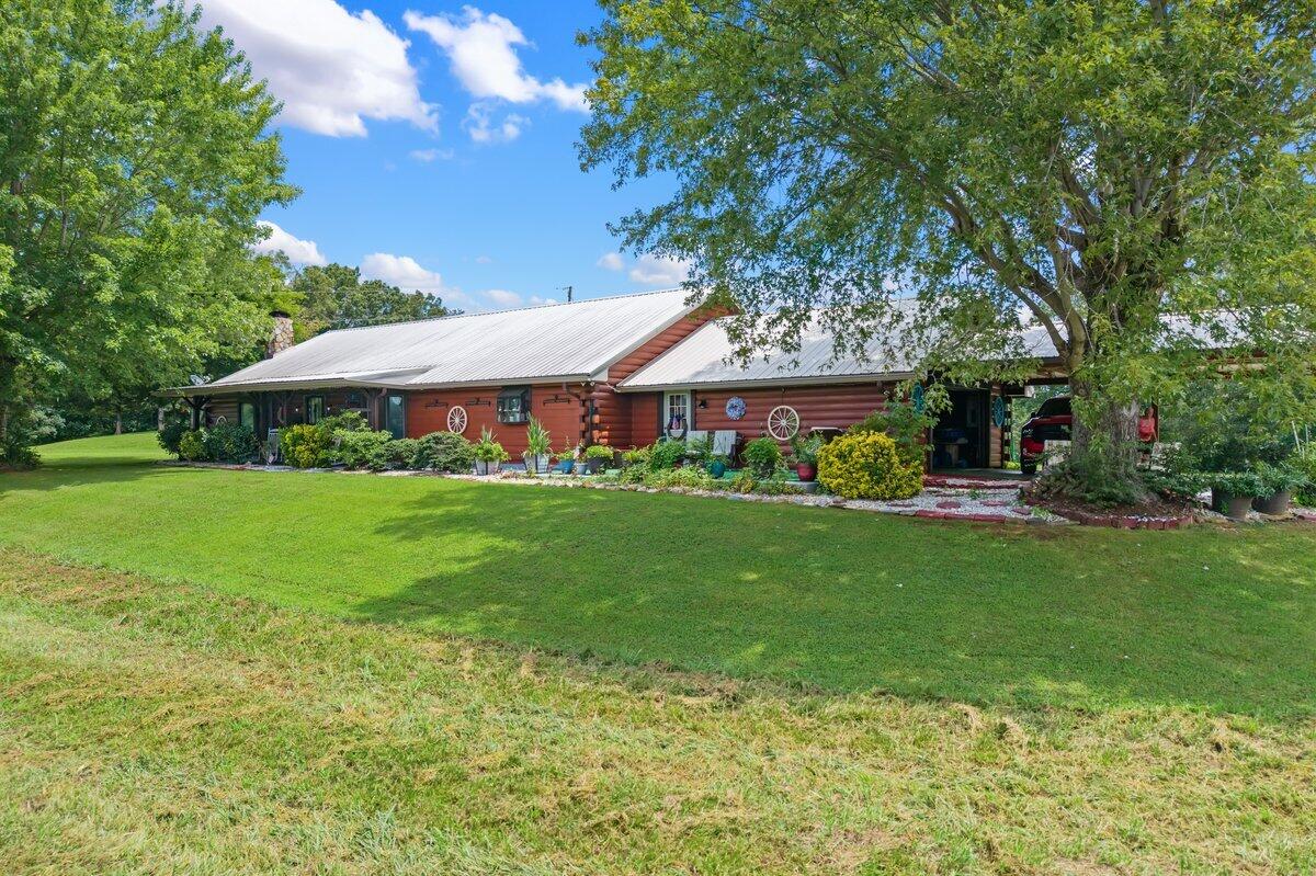 910 Reagan Valley Road Tellico Plains, TN 37385 - Photo 5 of 58 910 Reagan Valley ex-10