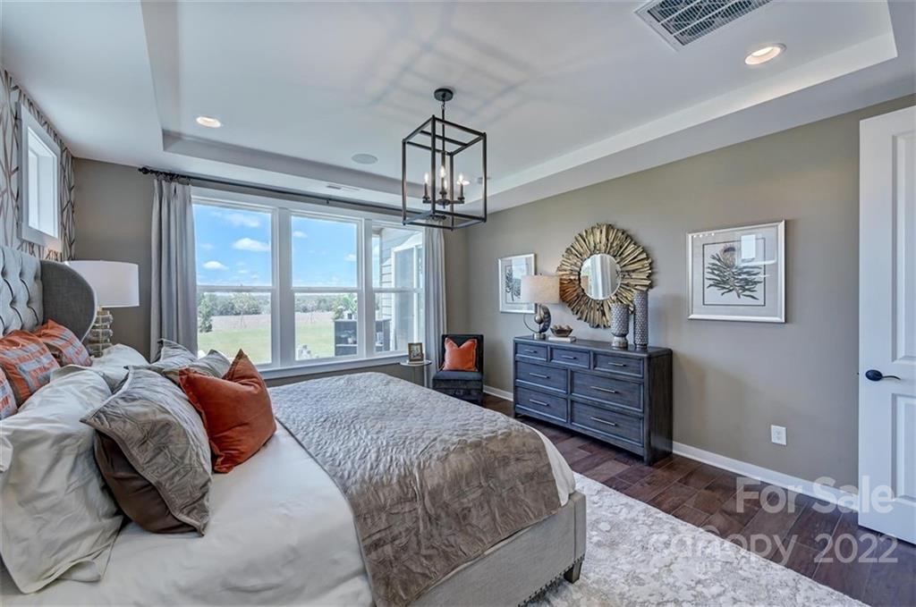 15228 Shallow Ridge Road, Unit 271 Charlotte, NC 28278 - Photo 21 of 33 Gallery Image 21