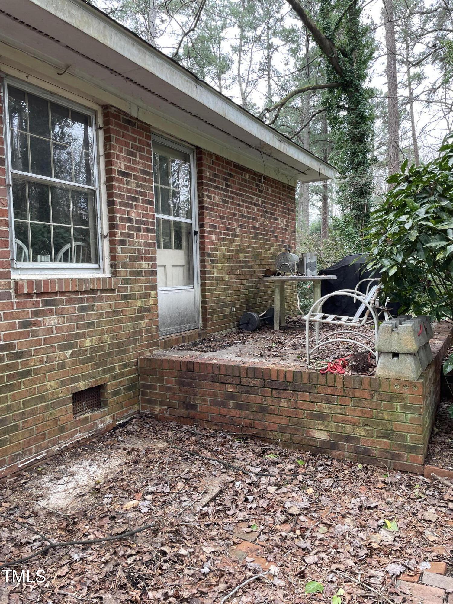 4117 White Pine Drive Raleigh, NC 27612 - Photo 8 of 32 IMG_2436