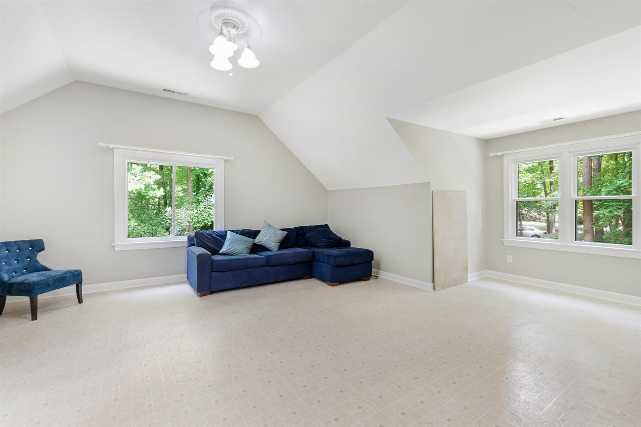 2021 Kinleys Way Raleigh, NC 27613 - Photo 25 of 28 Photo 25