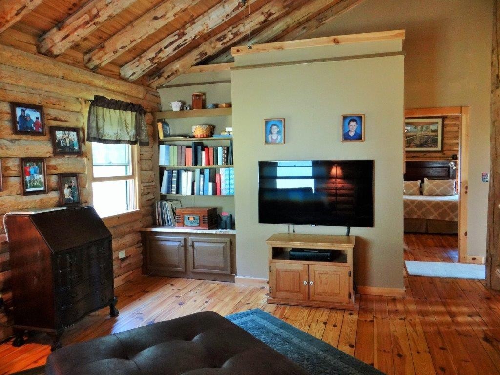 193 Notch Road Middlesex, VT 05602 - Photo 19 of 36