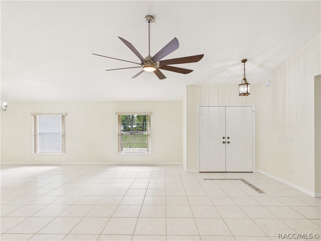 10274 North Rousseau Drive Dunnellon, FL 34433 - Photo 14 of 72