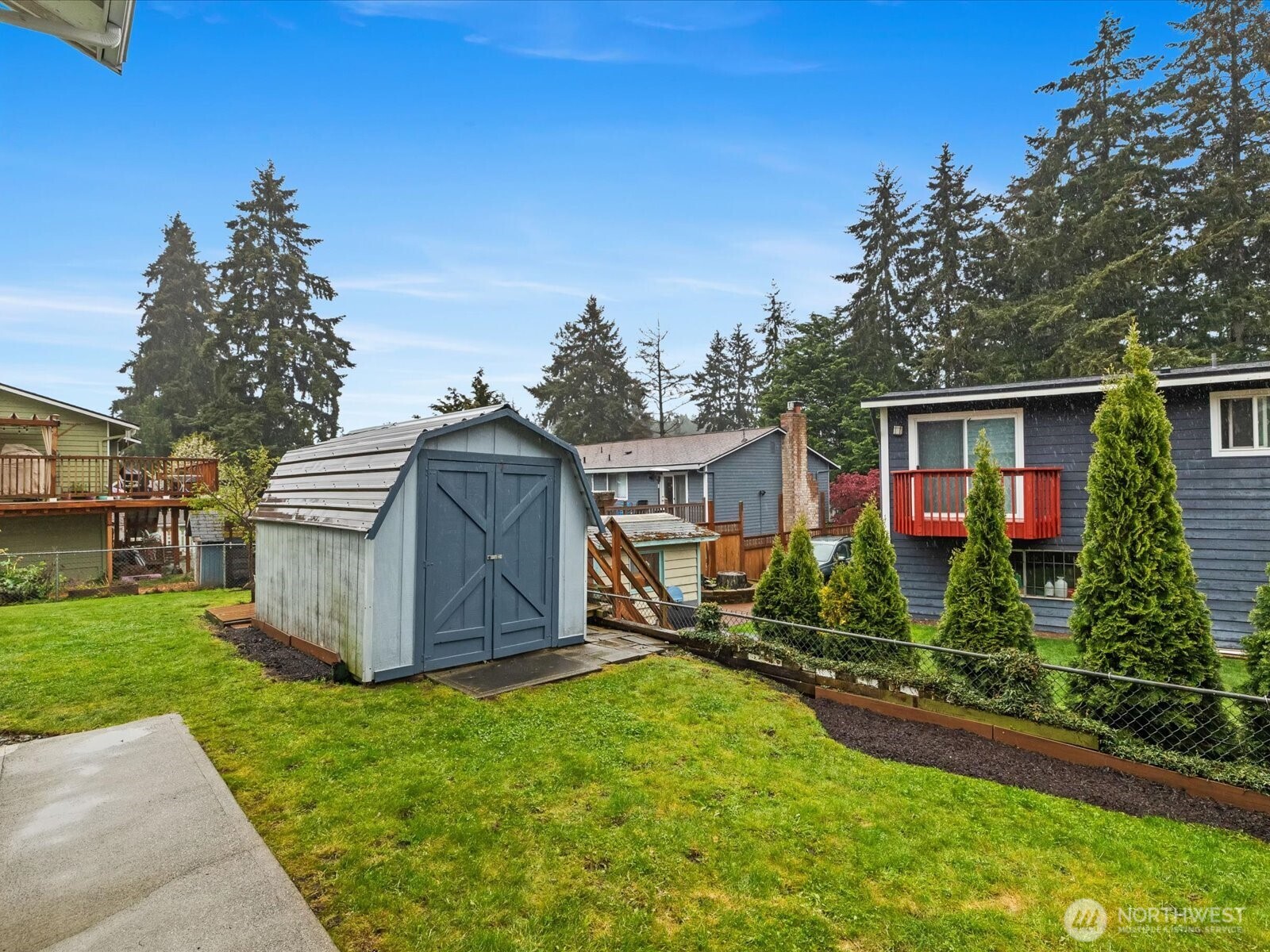 22427 82nd Avenue West Edmonds, WA 98026 - Photo 6 of 29