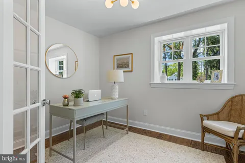 $2,100,000 | 1611 Lark Lane, Villanova, PA 19085