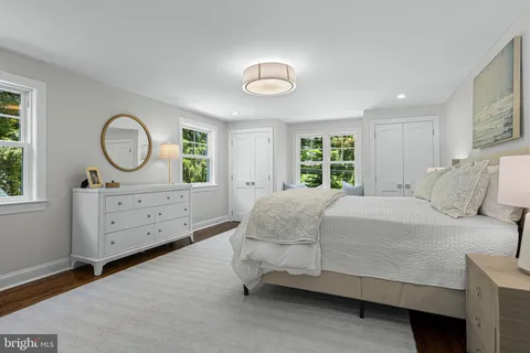 $2,100,000 | 1611 Lark Lane, Villanova, PA 19085
