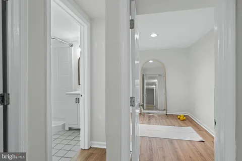 $2,100,000 | 1611 Lark Lane, Villanova, PA 19085