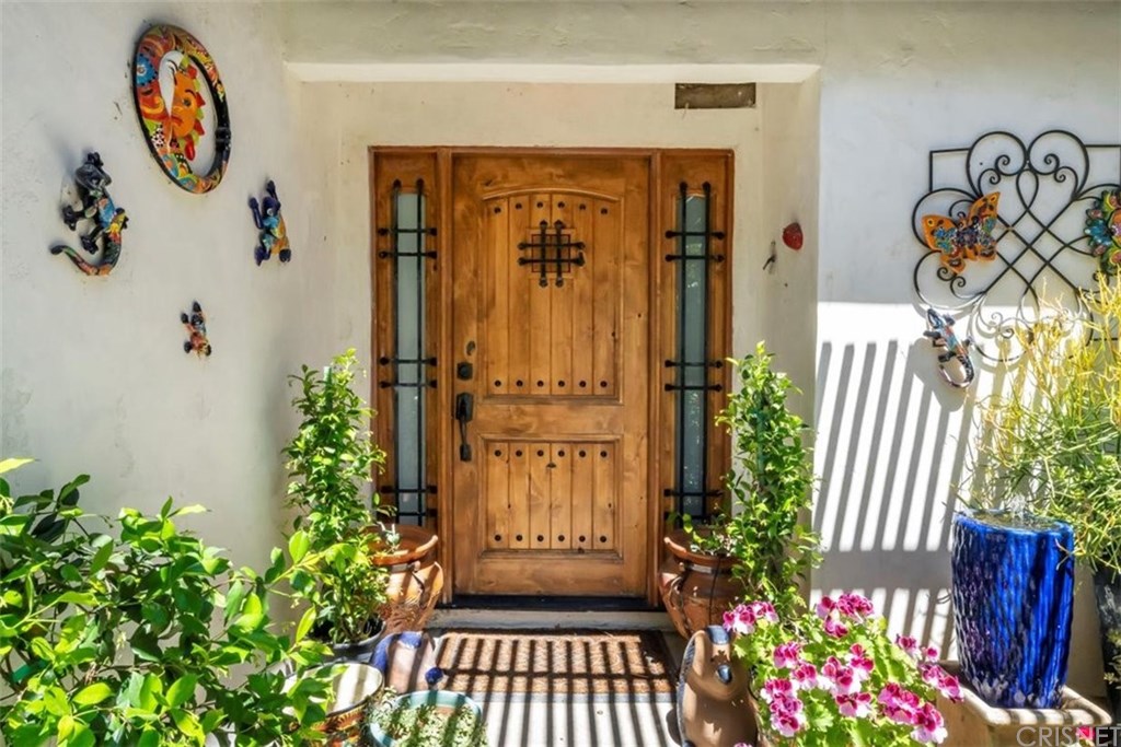 19701 Green Mountain Drive Newhall, CA 91321 - Photo 11 of 37 This entrance just makes you feel happy!