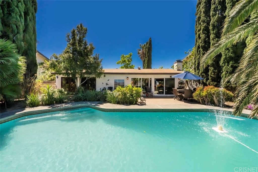 19701 Green Mountain Drive Newhall, CA 91321 - Photo 24 of 37